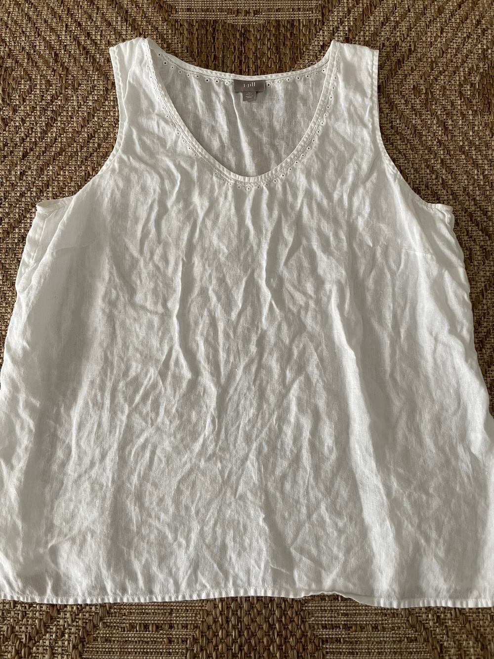 J. Jill 100% white Linen sleeveless blouse Sz Petite Large Eyelet neckline